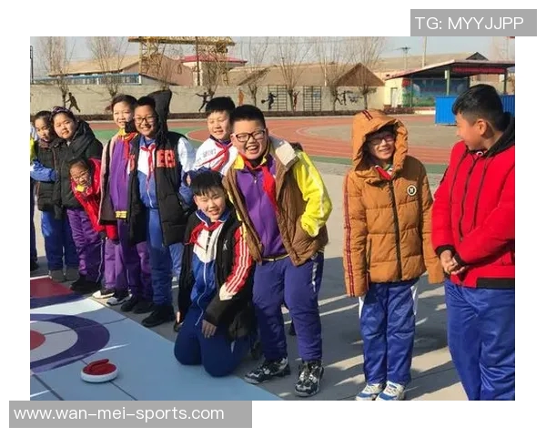 精选足球球星手办摆件收藏装饰展示让你感受绿茵激情魅力 精选足球球星手办摆件收藏装饰展示让你感受绿茵激情魅力