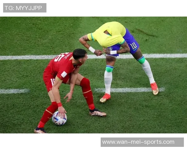 内马尔因突发肚子不适提前离场 暂无影响世界杯征程